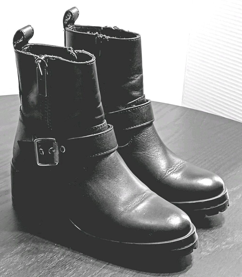 Steve Madden Garland Black Leather Women's Chunky Biker Booties Size 6.5
